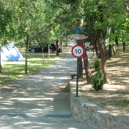 مكان تخييم Camping Ainsa *